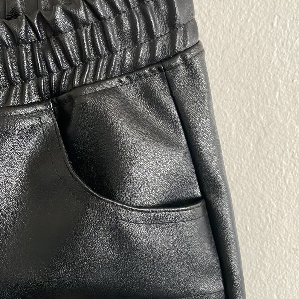 Pants - Picture 3 of 8